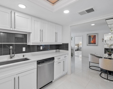 3456 S Ocean Boulevard - Photo Thumbnail 6
