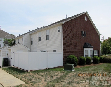 18040 Delmas Drive - Photo Thumbnail 32