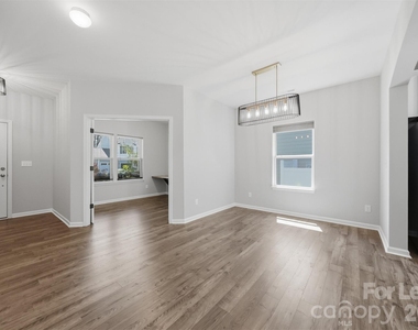 5041 Mooreland Oaks Way - Photo Thumbnail 27