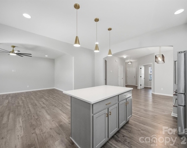 5041 Mooreland Oaks Way - Photo Thumbnail 22