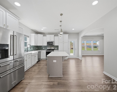 5041 Mooreland Oaks Way - Photo Thumbnail 25