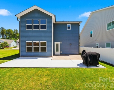 5041 Mooreland Oaks Way - Photo Thumbnail 3