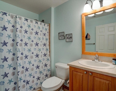 6633 Old Farm Trail - Photo Thumbnail 11