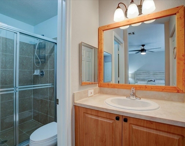 6633 Old Farm Trail - Photo Thumbnail 17
