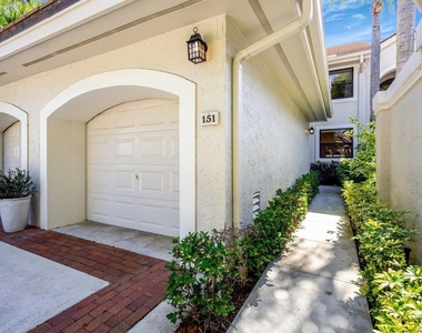 16050 W Bay Drive - Photo Thumbnail 2