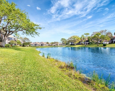 16050 W Bay Drive - Photo Thumbnail 26