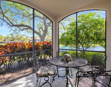 16050 W Bay Drive - Photo Thumbnail 21