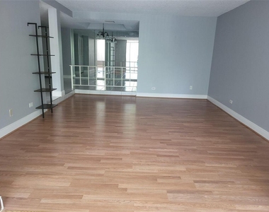 3710 Inverrary Drive - Photo Thumbnail 11