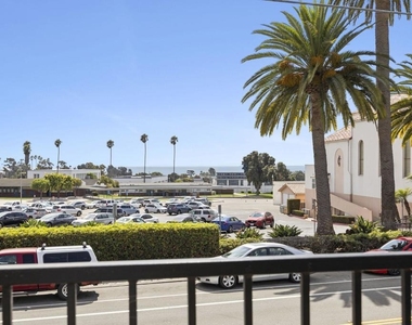 1381 E Santa Clara Street - Photo Thumbnail 10