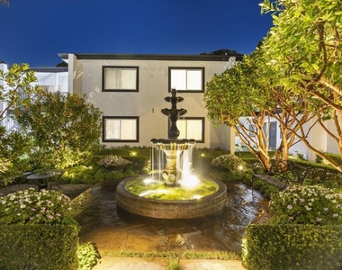 1381 E Santa Clara Street - Photo Thumbnail 12