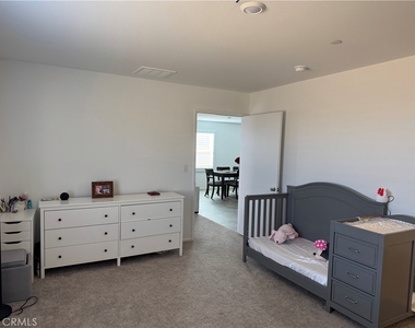 14342 Stetson Street - Photo Thumbnail 6