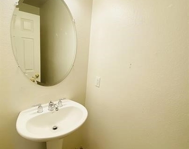 28330 Socorro - Photo Thumbnail 5