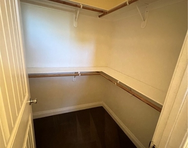 16611 Mcpherson - Photo Thumbnail 5