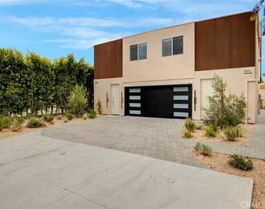 5222 Strohm Avenue - Photo Thumbnail 25