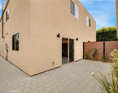 5222 Strohm Avenue - Photo Thumbnail 22