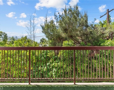 12540 Burbank - Photo Thumbnail 5