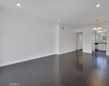 17847 Beneda Ln - Photo Thumbnail 7