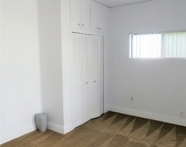 227 S Gale Drive - Photo Thumbnail 18