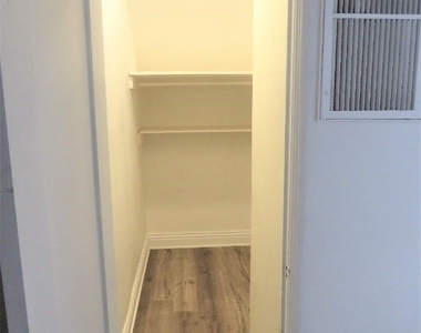 227 S Gale Drive - Photo Thumbnail 15