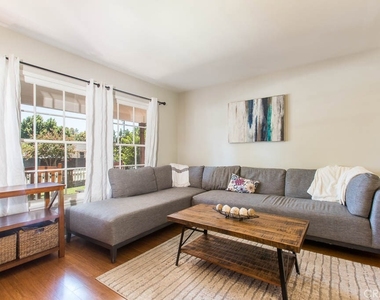 16907 Marlin Place - Photo Thumbnail 10