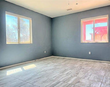 17601 Sycamore Lane - Photo Thumbnail 33