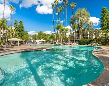 5500 Owensmouth Avenue - Photo Thumbnail 22
