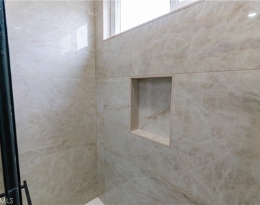3445 Edgehill - Photo Thumbnail 9