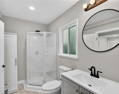 610 E Fairview Boulevard - Photo Thumbnail 7