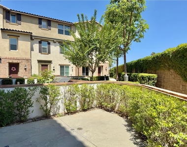 11821 E Solana Place - Photo Thumbnail 6
