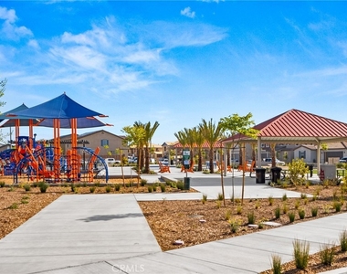 19434 Arenal Way - Photo Thumbnail 22