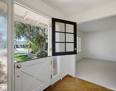 2705 E Jacaranda Avenue E - Photo Thumbnail 10