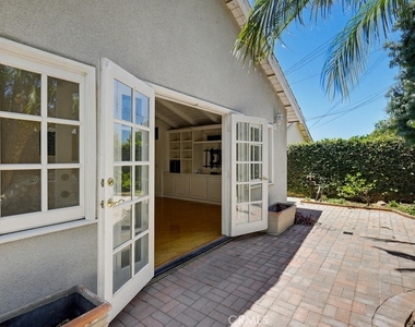 2705 E Jacaranda Avenue E - Photo Thumbnail 58