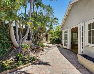2705 E Jacaranda Avenue E - Photo Thumbnail 55