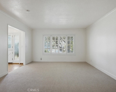 2705 E Jacaranda Avenue E - Photo Thumbnail 14