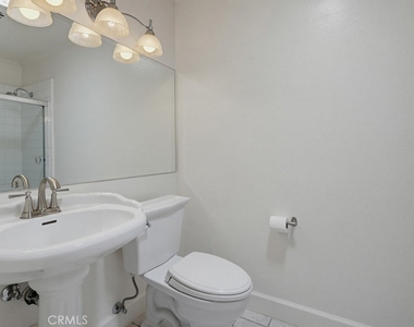 2705 E Jacaranda Avenue E - Photo Thumbnail 53