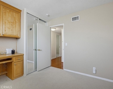 2705 E Jacaranda Avenue E - Photo Thumbnail 46