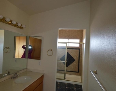 2951 Shady Pine - Photo Thumbnail 3