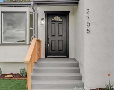 2705 Dennis Lane - Photo Thumbnail 1
