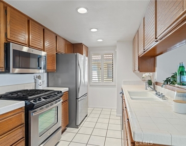 25224 Birch Grove Lane - Photo Thumbnail 9