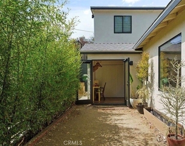 1900 Berkeley - Photo Thumbnail 24