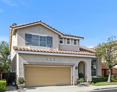 9 Acorn Ridge - Photo Thumbnail 2