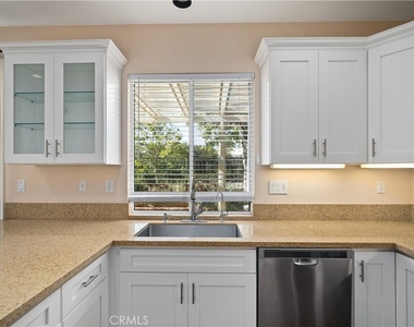 9 Acorn Ridge - Photo Thumbnail 17