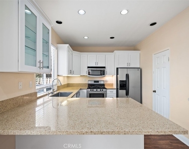 9 Acorn Ridge - Photo Thumbnail 16