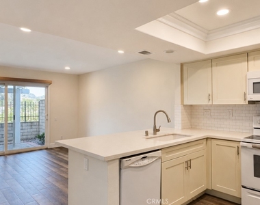 24612 Zena Court - Photo Thumbnail 7