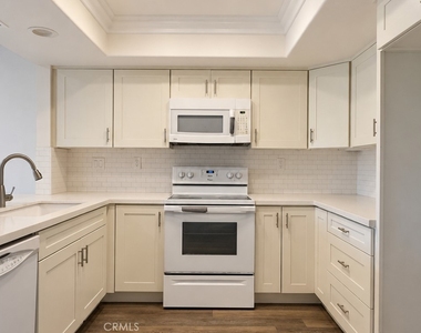 24612 Zena Court - Photo Thumbnail 6