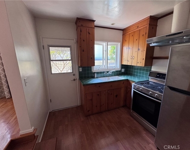 1821 Glenneyre Street - Photo Thumbnail 22