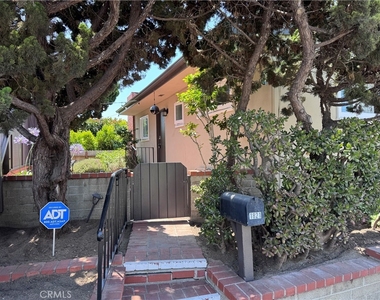 1821 Glenneyre Street - Photo Thumbnail 26