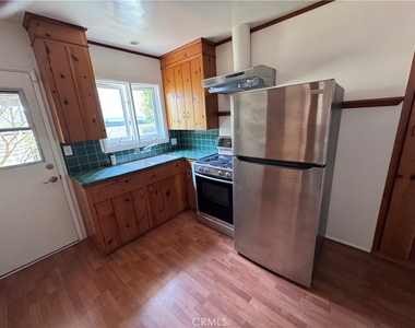 1821 Glenneyre Street - Photo Thumbnail 23