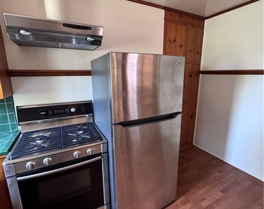1821 Glenneyre Street - Photo Thumbnail 18