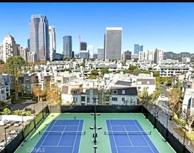 2222 Avenue Of The Stars - Photo Thumbnail 7